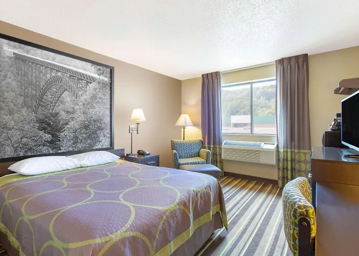 Super 8 By Wyndham Weston Wv